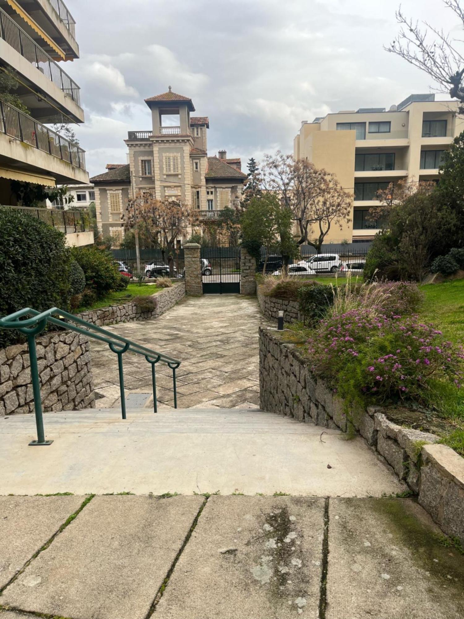 Appartement Douillet En Ville Ajaccio  Exterior foto